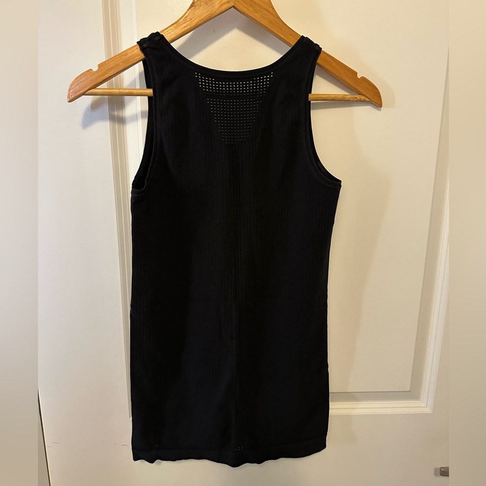 Athleta ribbed Black Tank Top. Small - Picture 4 of 4